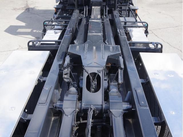 MITSUBISHI FUSOU FIGHTER 2015 Image 31