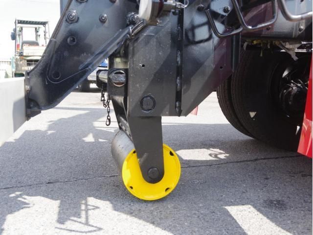 MITSUBISHI FUSOU FIGHTER 2015 Image 31