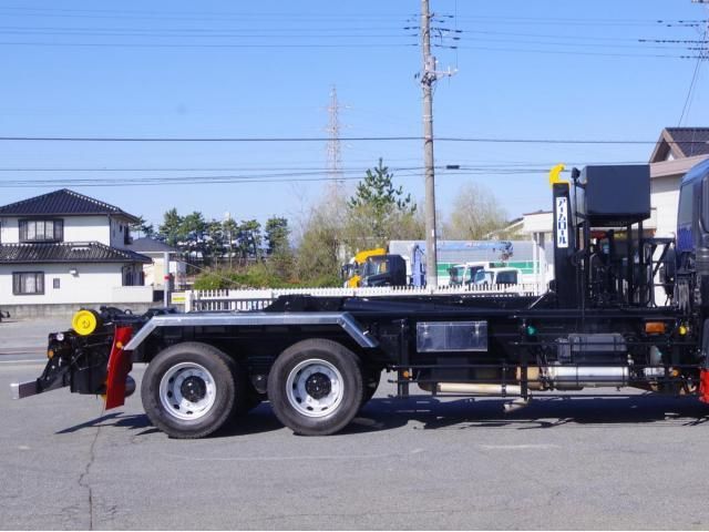 MITSUBISHI FUSOU FIGHTER 2015 Image 31