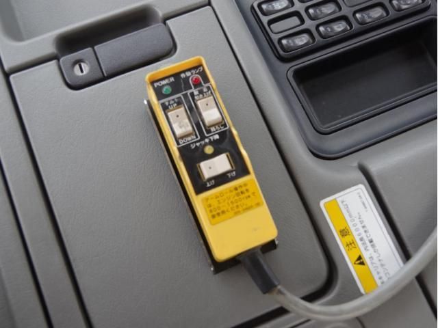 MITSUBISHI FUSOU FIGHTER 2015 Image 31