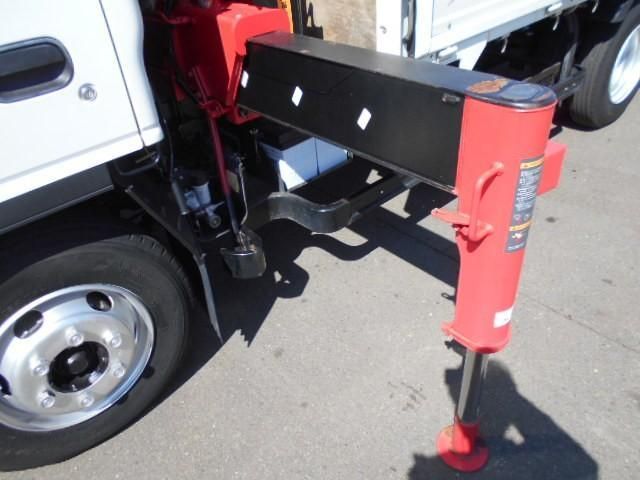 ISUZU ELF 2003 Image 31