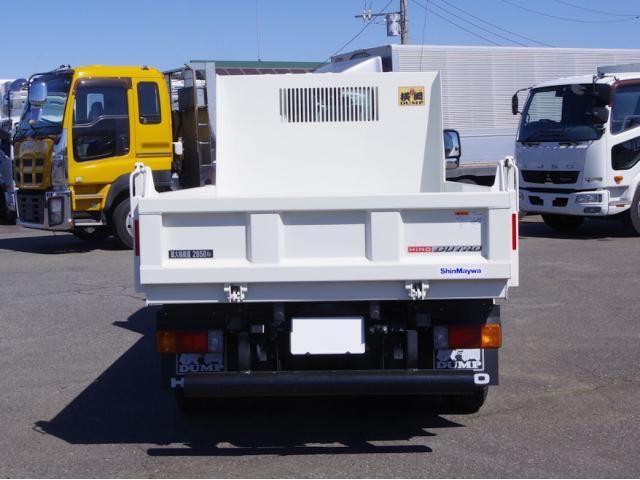 HINO DUTRO 2025 Image 31