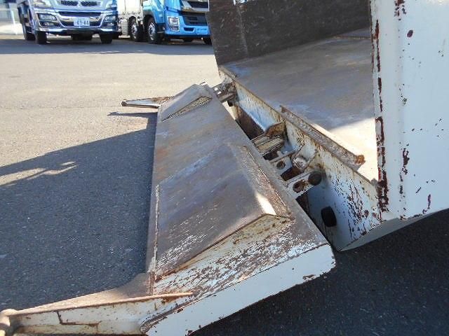 ISUZU ELF 2014 Image 31