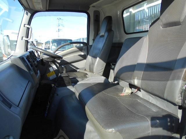 ISUZU ELF 2014 Image 31