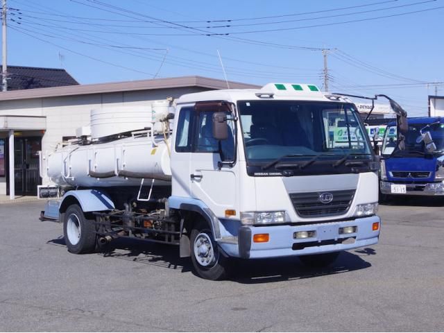 NISSAN DIESEL CONDOR 2000 Image 31