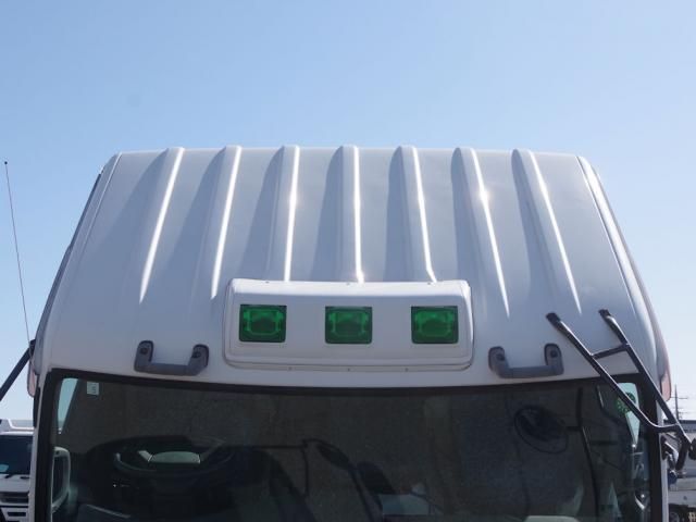 NISSAN DIESEL CONDOR 2000 Image 31