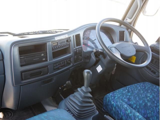 NISSAN DIESEL CONDOR 2000 Image 31
