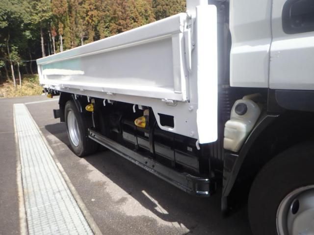 MITSUBISHI CANTER 2014 Image 31