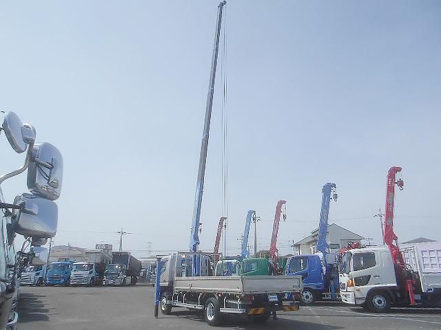 MITSUBISHI CANTER 2017 Image 31