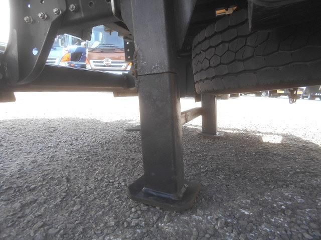 MITSUBISHI CANTER 2017 Image 31