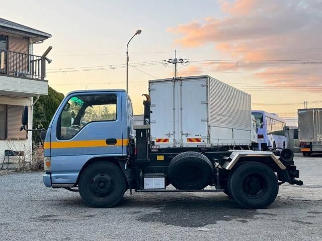 ISUZU ELF 2004 Image 31