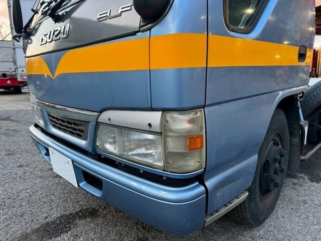 ISUZU ELF 2004 Image 31