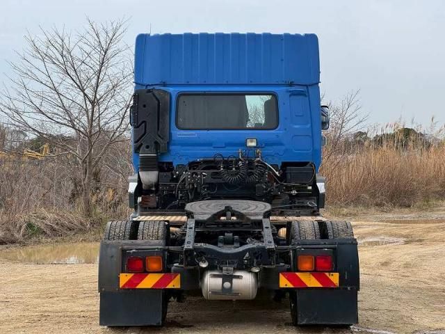 NISSAN DIESEL QUON 2018 Image 31