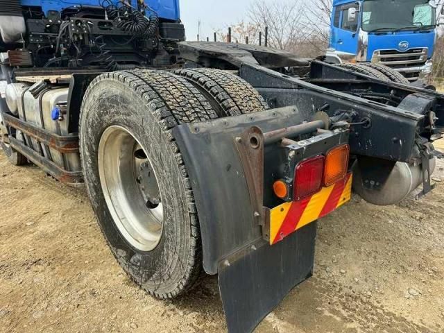 NISSAN DIESEL QUON 2018 Image 31