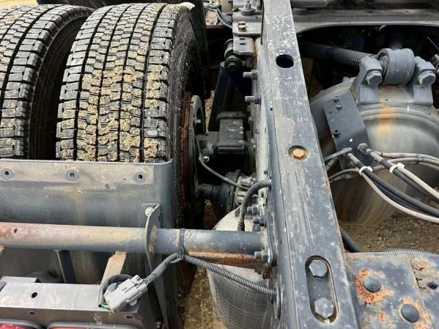 NISSAN DIESEL QUON 2018 Image 31