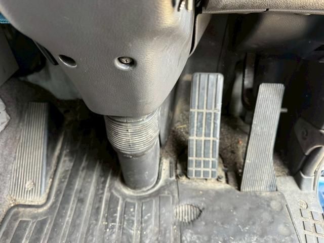 NISSAN DIESEL QUON 2018 Image 31