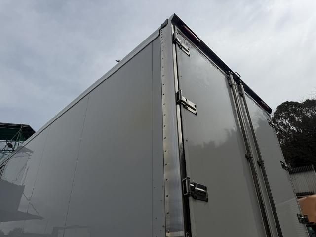 NISSAN DIESEL QUON 2020 Image 31