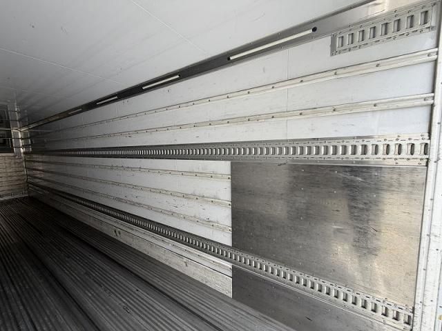 NISSAN DIESEL QUON 2020 Image 31