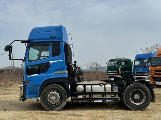 NISSAN DIESEL QUON 2016 Image 31