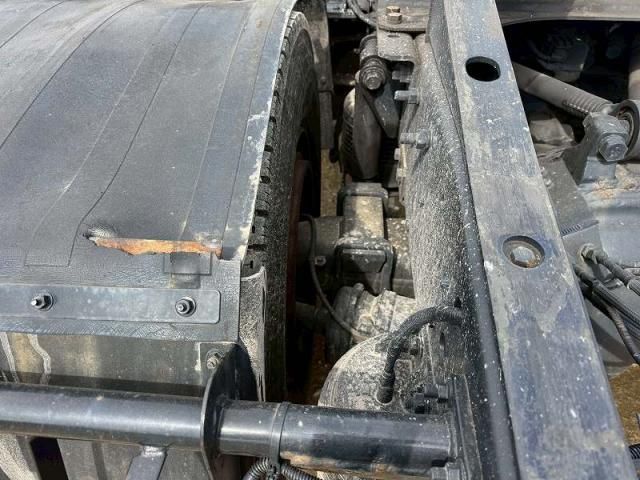 NISSAN DIESEL QUON 2016 Image 31