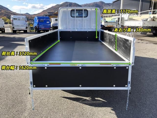 MITSUBISHI CANTER 2025 Image 31