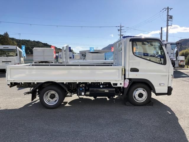 MITSUBISHI CANTER 2025 Image 31