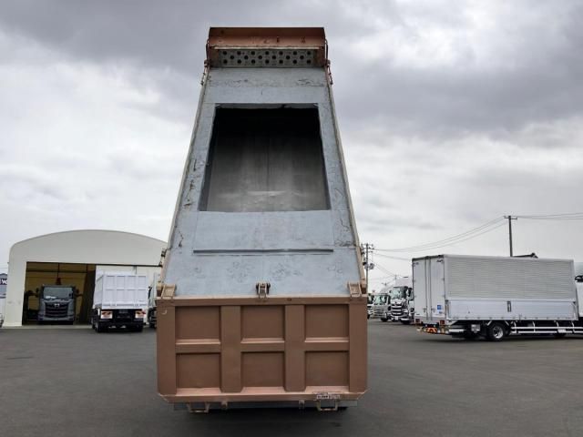 NISSAN DIESEL QUON 2016 Image 31