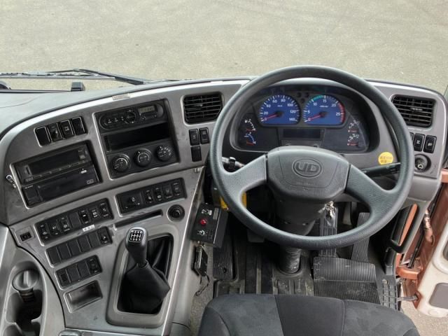 NISSAN DIESEL QUON 2016 Image 31