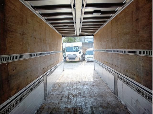 HINO PROFIA 2019 Image 31