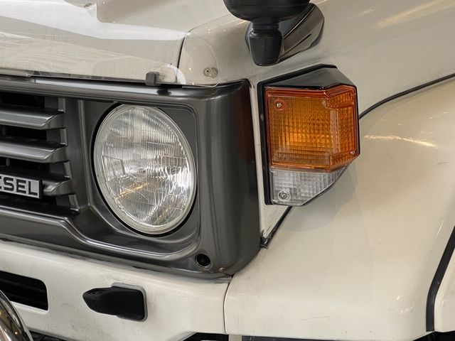 TOYOTA LANDCRUISER VAN 2004 Image 31