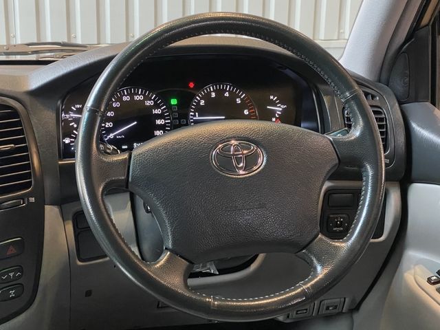 TOYOTA LANDCRUISER WAGON 2005 Image 31