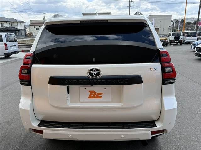 TOYOTA LANDCRUISER PRADO 2023 Image 31