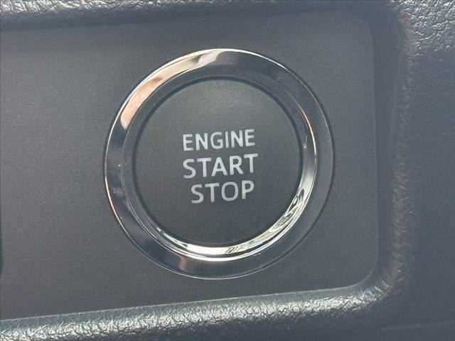 TOYOTA LANDCRUISER PRADO 2023 Image 31