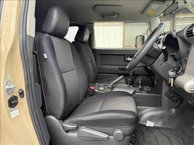 TOYOTA FJ CRUISER 4WD 2011 Image 31