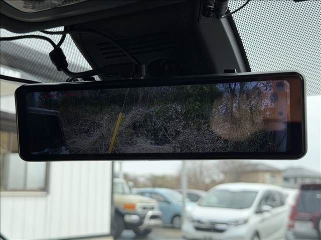 TOYOTA NOAH 2016 Image 31