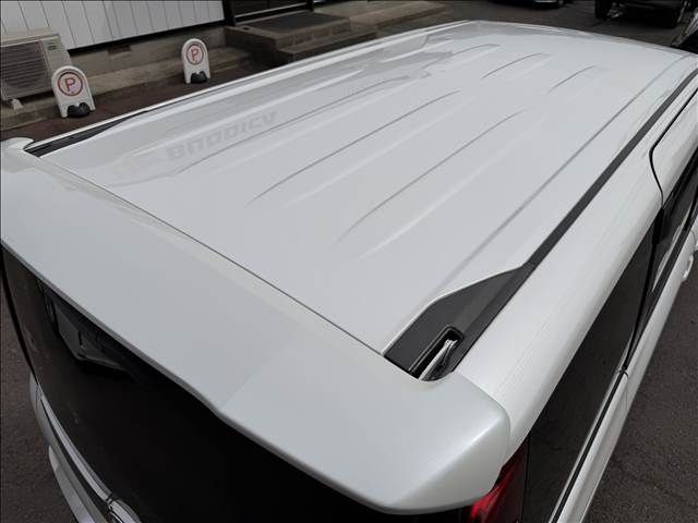 TOYOTA NOAH 2016 Image 31