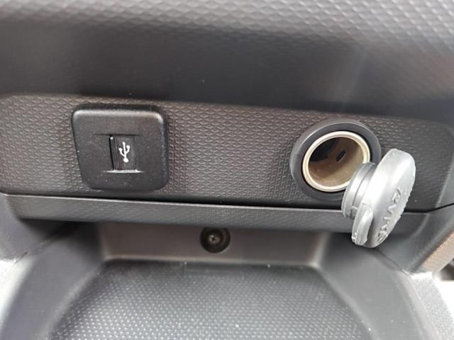 SUZUKI SOLIO 4WD 2012 Image 31