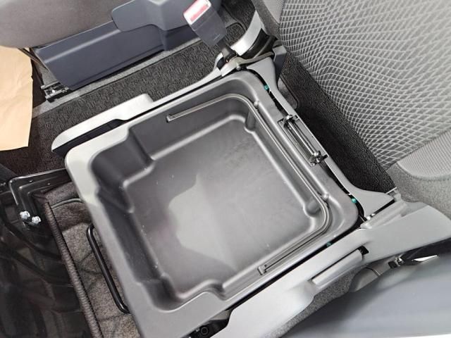 SUZUKI SOLIO 4WD 2012 Image 31