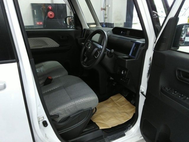 DAIHATSU TANTO 4WD 2021 Image 31