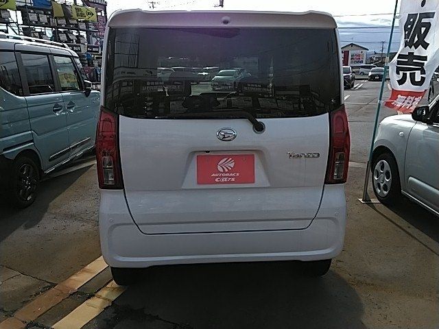 DAIHATSU TANTO 4WD 2021 Image 31