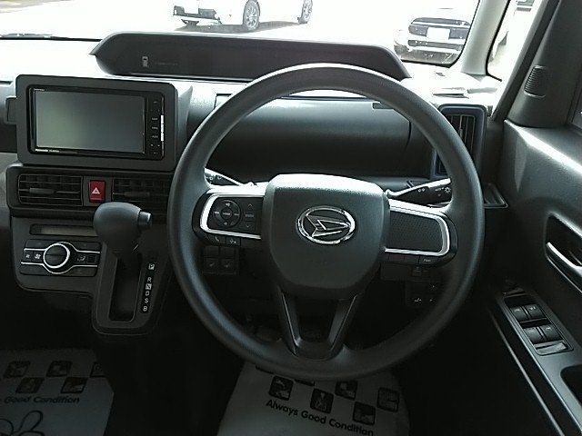 DAIHATSU TANTO 4WD 2021 Image 31