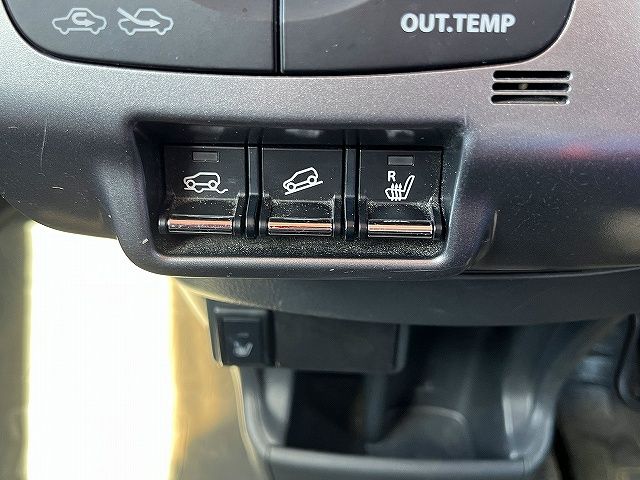 SUZUKI HUSTLER 4WD 2015 Image 31