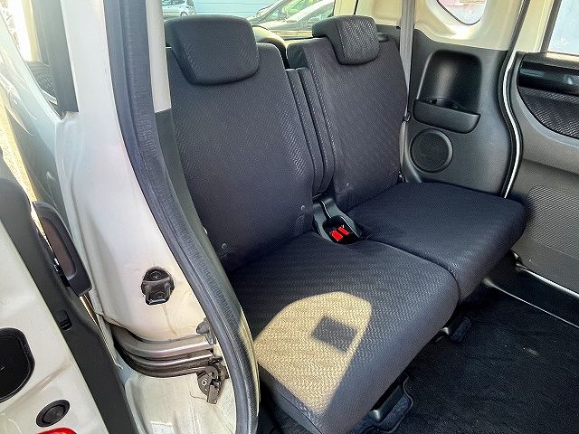 HONDA N BOX CUSTOM 2013 Image 31