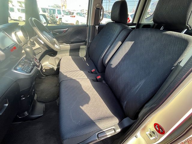 HONDA N BOX CUSTOM 2013 Image 31