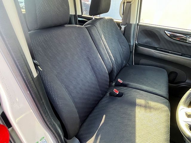 HONDA N BOX CUSTOM 2013 Image 31