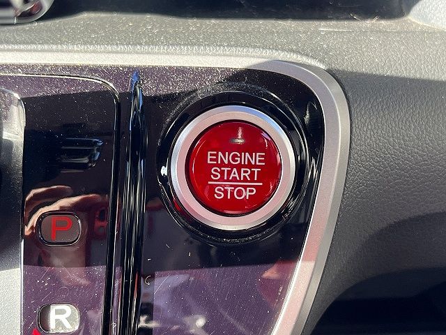 HONDA N BOX CUSTOM 2013 Image 31