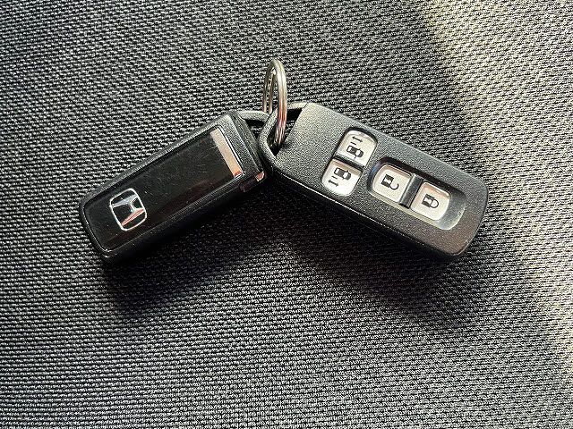 HONDA N BOX CUSTOM 2013 Image 31