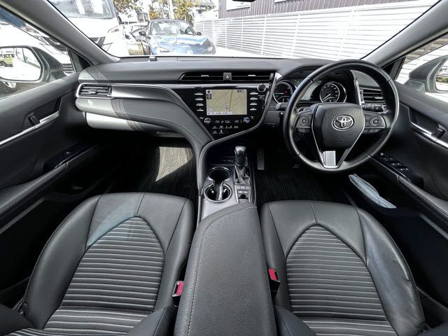 TOYOTA CAMRY HYBRID 2020 Image 31