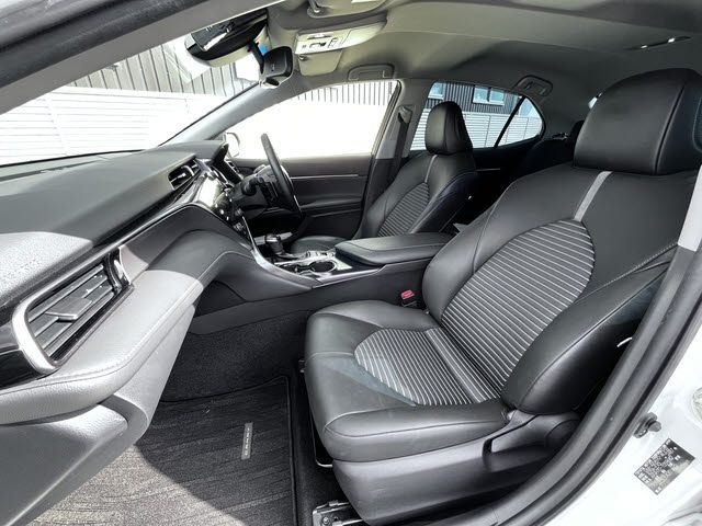 TOYOTA CAMRY HYBRID 2020 Image 31