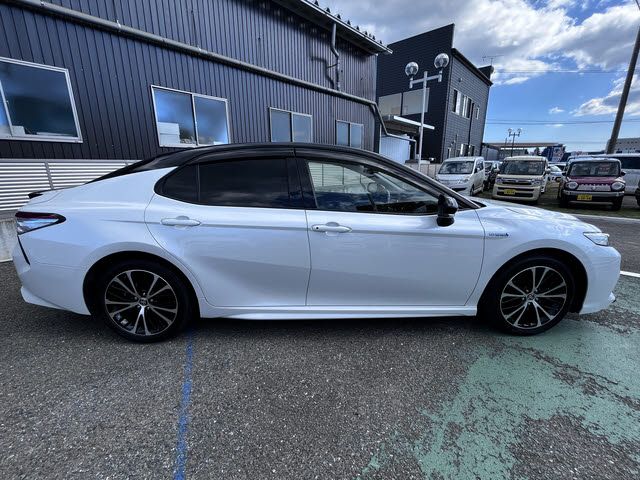 TOYOTA CAMRY HYBRID 2020 Image 31